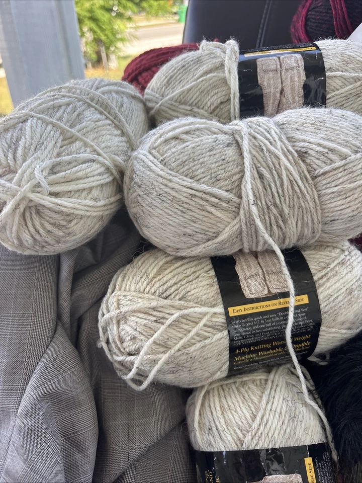 Hilo Oxford gris mezcla de lana marca Lion 3 oz 197 yardas 20 % lana Foto 2 de 4