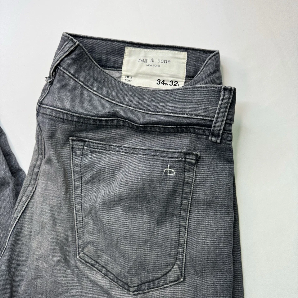 Calça jeans masculina Rag & Bone tamanho 34 X 32 ajuste 2 fina lavagem escura - Imagem 2 de 4
