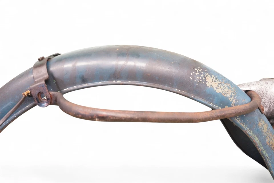 1967 Triumph T120 T120R Bonneville TR6R 650cc *2900 Rear Fender  - Image 3 of 4