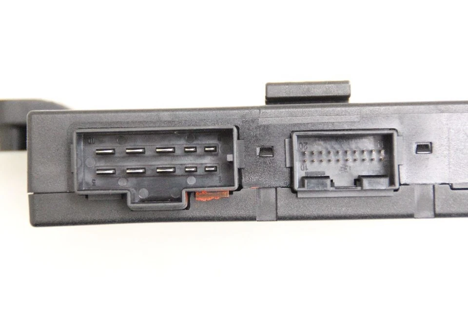 Unità di controllo altro VW GOLF 6 CABRIOLET 517 1.2 77 kW 105 HP 53212 - Immagine 2 di 3