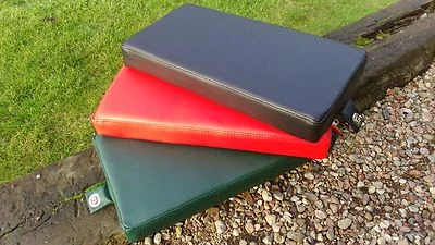 Traktor Deutz Beifahrer Sitzpolster Sitzkissen 47x25 x6 NEU rot/ schwarz/ grün