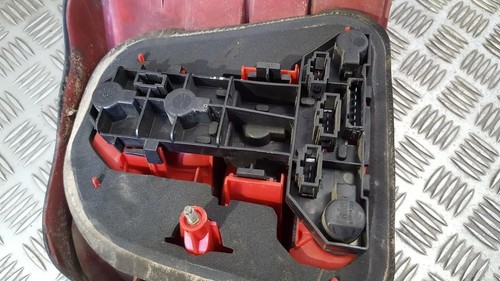 Volkswagen Golf 1998 Tailight Bulb Holder (Lamp Carrier) 1j6945257 #437405-88