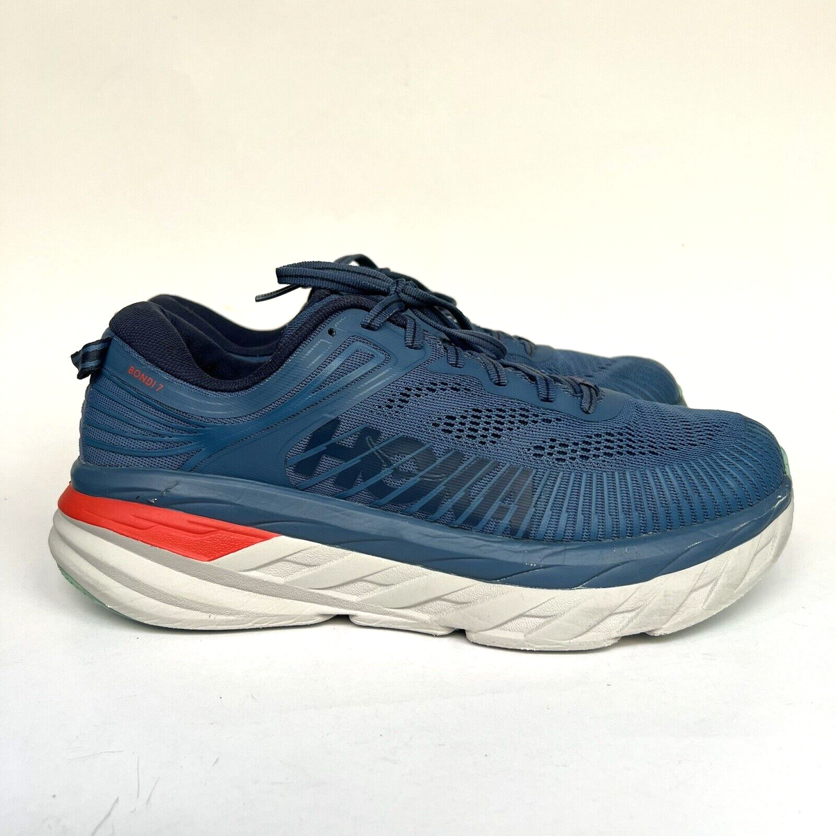 Hoka One One Men display picture 1