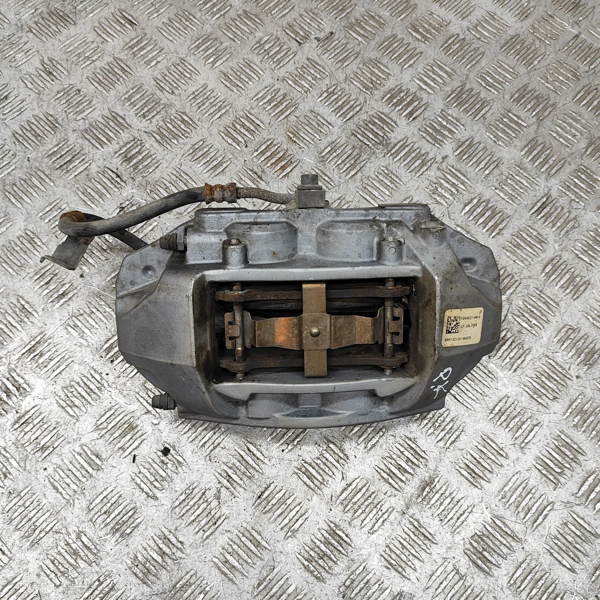 TESLA MODEL 3 Front Left Brake Caliper 1044621-00-D 258kw 2019