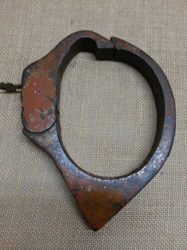 Antique 1913 Disclock Model T Tire Lock with Original Key Works Well - Picture 3 of 12