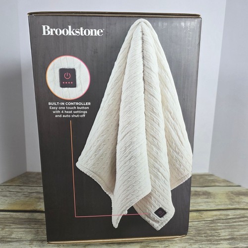 Brookstone Coziest Heated Cable Knit Throw Blanket 50" X 60" Ivory White With 4 - Picture 4 of 10