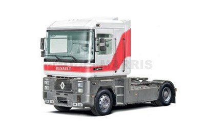 ITALERI 3969 1/24 Renault AE500 Magnum