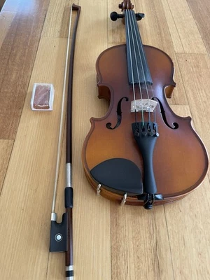 1/4 Size Violin in excellent condition for sale Make : Raggetti RV 2 - image 1 of 4