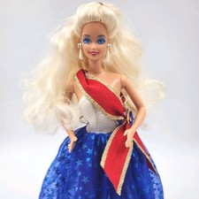 Unicef Barbie Doll Vintage 1989 Mattel Red White Blue Gown Jewelry Sash