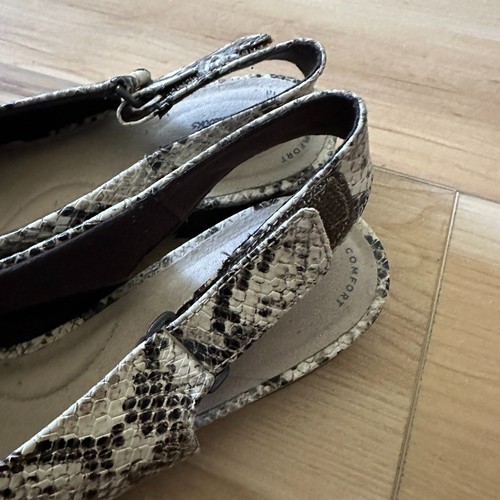 Clarks Collection Women's Slingback Flats Taupe Gray Snake Print Mules Size 8.5 - Bild 3 von 6