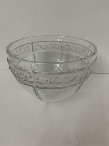 Marquis By Waterford Crystal Arabesque clear Fruit Bowl centerpiece  7" x 5"H - Picture 1 of 7
