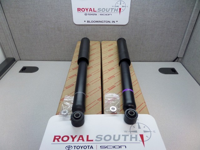 2011 toyota tacoma rear shocks