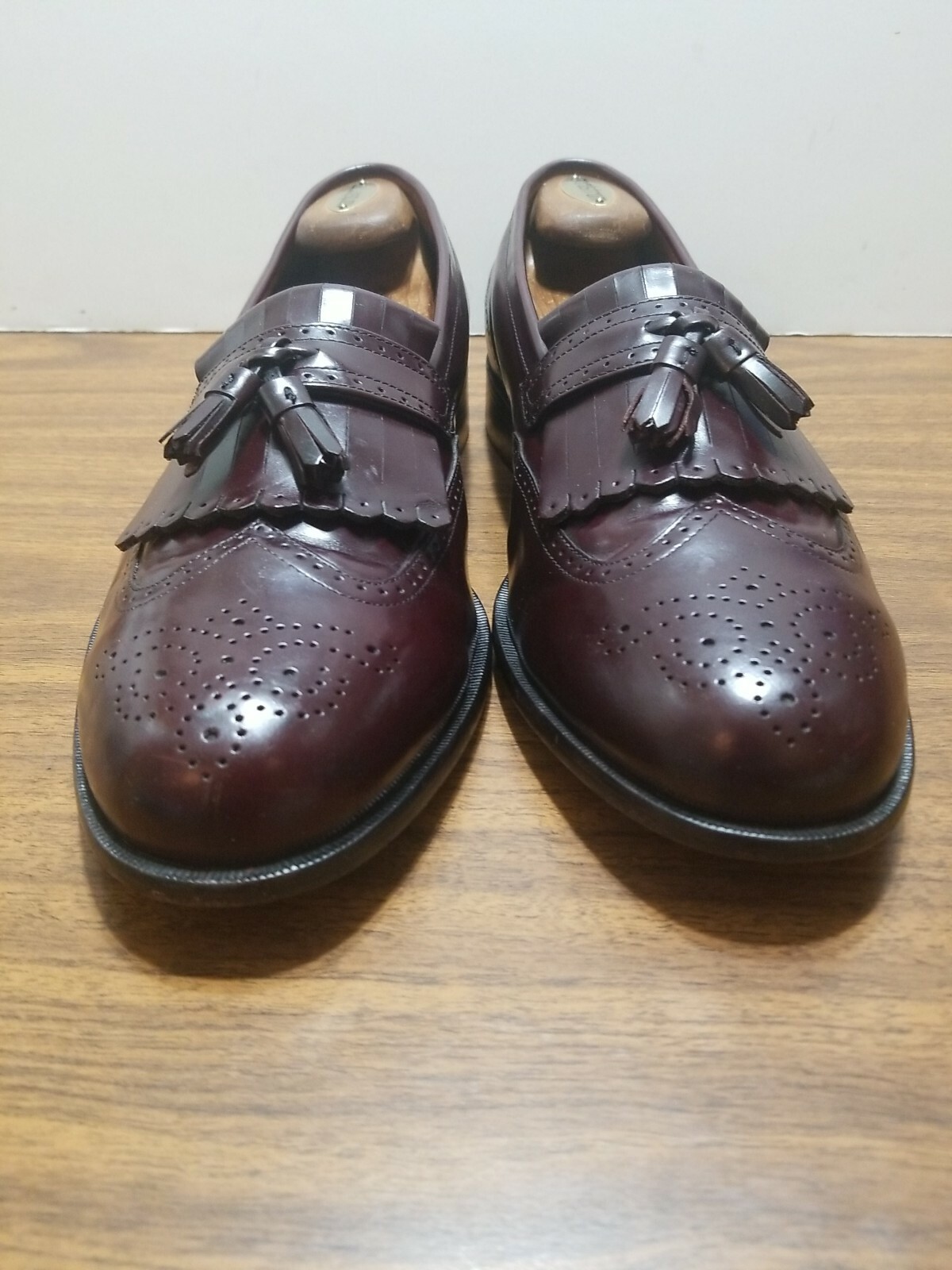 BOSTONIAN CLASSICS FIRST FLEX WING TIPS DARK BURG… - image 1