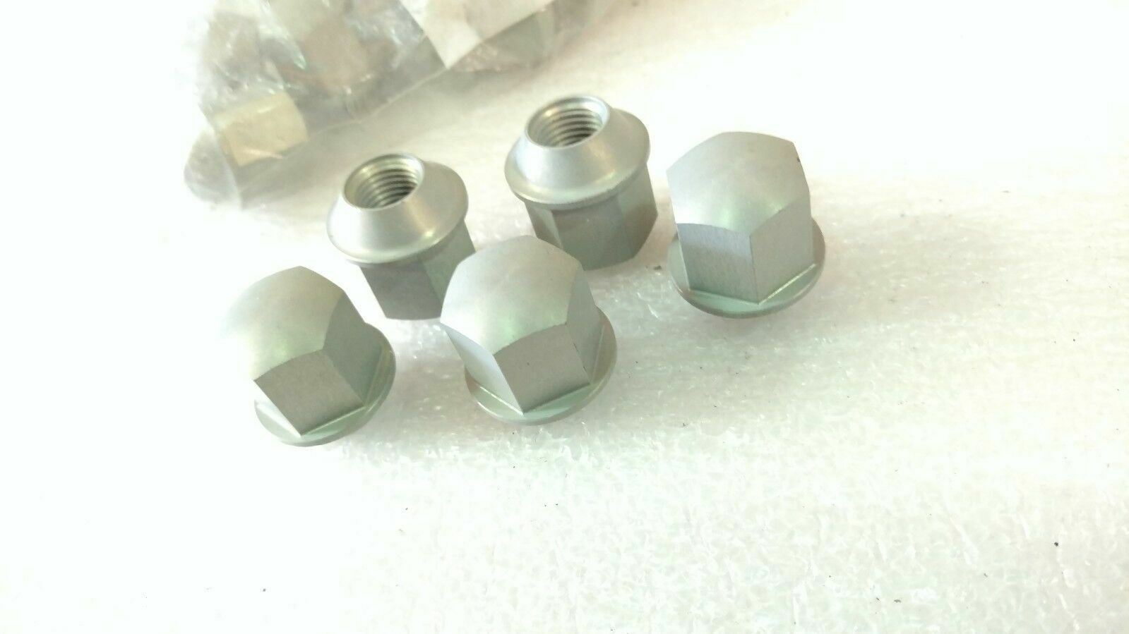 FERRARI 355 360 CHALLENGE WHEEL LUG NUT OEM 163370 NEW