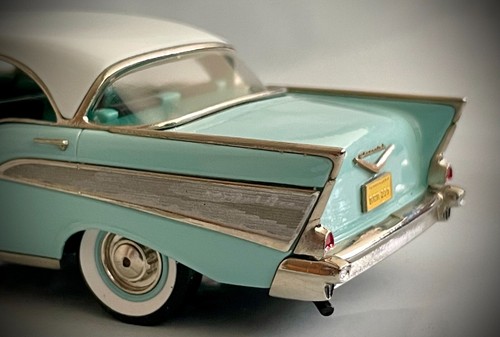 Brooklin BRK 221 - 1957 Chevrolet Bel-Air Four-Door Hardtop-New Presentation Box - Picture 12 of 23