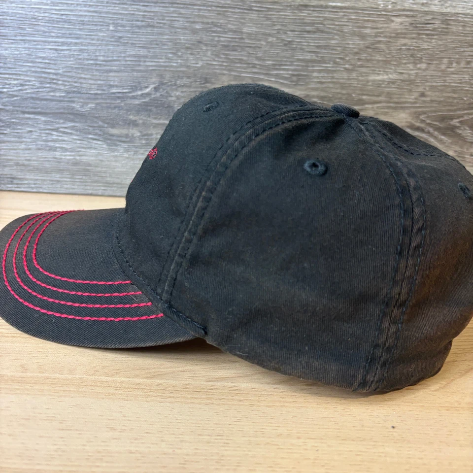Gorra de colección True Religion con correa trasera negra roja Buda ajustable Foto 4 de 4