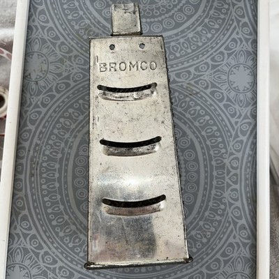 Vintage 1960s Bromco 4-Sided Metal Box Cheese Grater / Vegetable Shredder