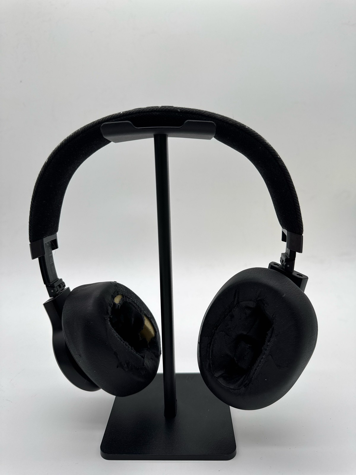 JBL Tune 770NC Over-Ear Noise Cancelling Bluetooth Headphones - Black