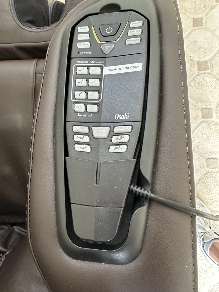 Osaka Massage Chair Model 7075R - Image 2 of 3