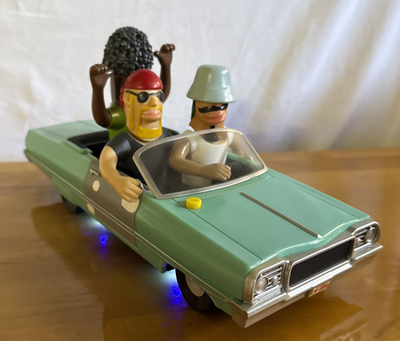 GEMMY Low Rider Convertible Bobble Head Homie Lights, Sound