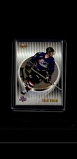 1998-99 Bowman's Best #137 Brad Stuart Refractors #/400