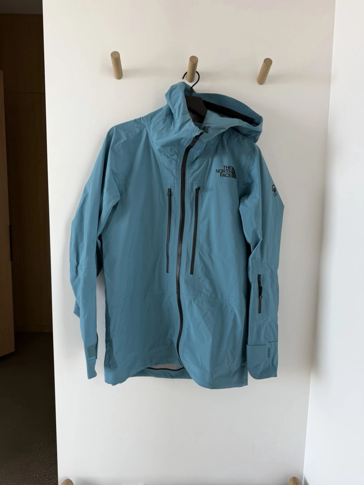 The North Face Steep Series Freethinker Futurelight Jacket, Size S, Storm Blue