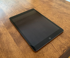 Apple iPad 8th Gen 32GB Space Gray Wi-Fi MYL92LL/A
