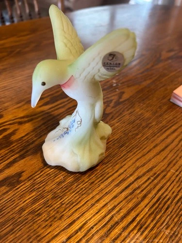 Vintage Fenton Art Glass Opal Hummingbird