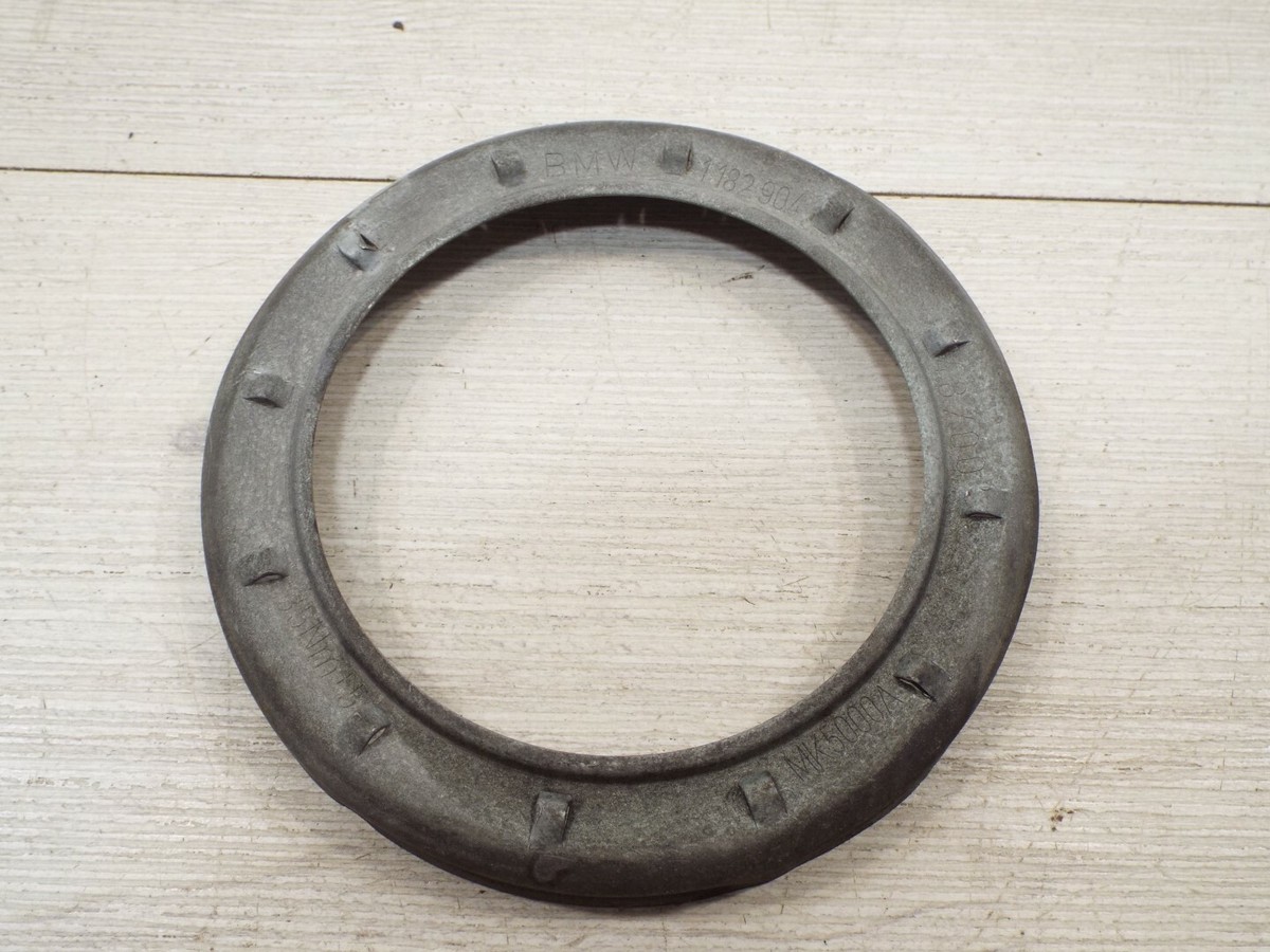 BMW VARIOUS MODELS FUEL TANK LOCKING SCREW CAP FASTENER FUEL  