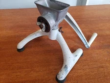 Vintage Sears Roebuck Maid of Honor Manual Tabletop white Food Grinder Used