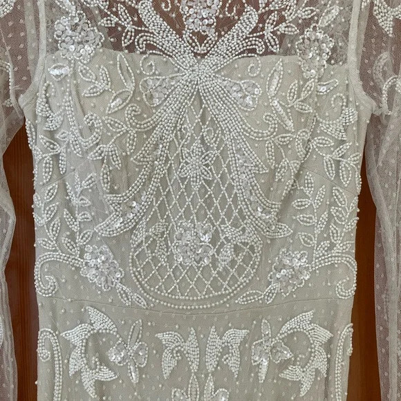 NWT DB Studio Beaded Lace Long Sleeve Wedding Dress Size 2 GORGEOUS SOLD OUT image 3