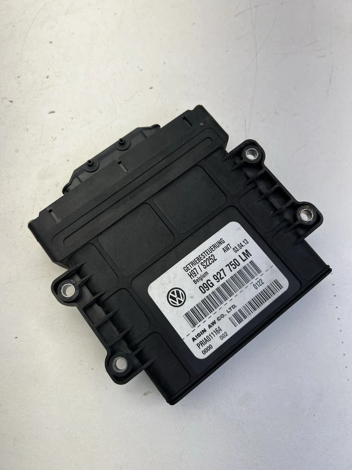 Volkswagen Golf 2013 módulo de control de transmisión de 2,5 L OEM. Foto 3 de 4