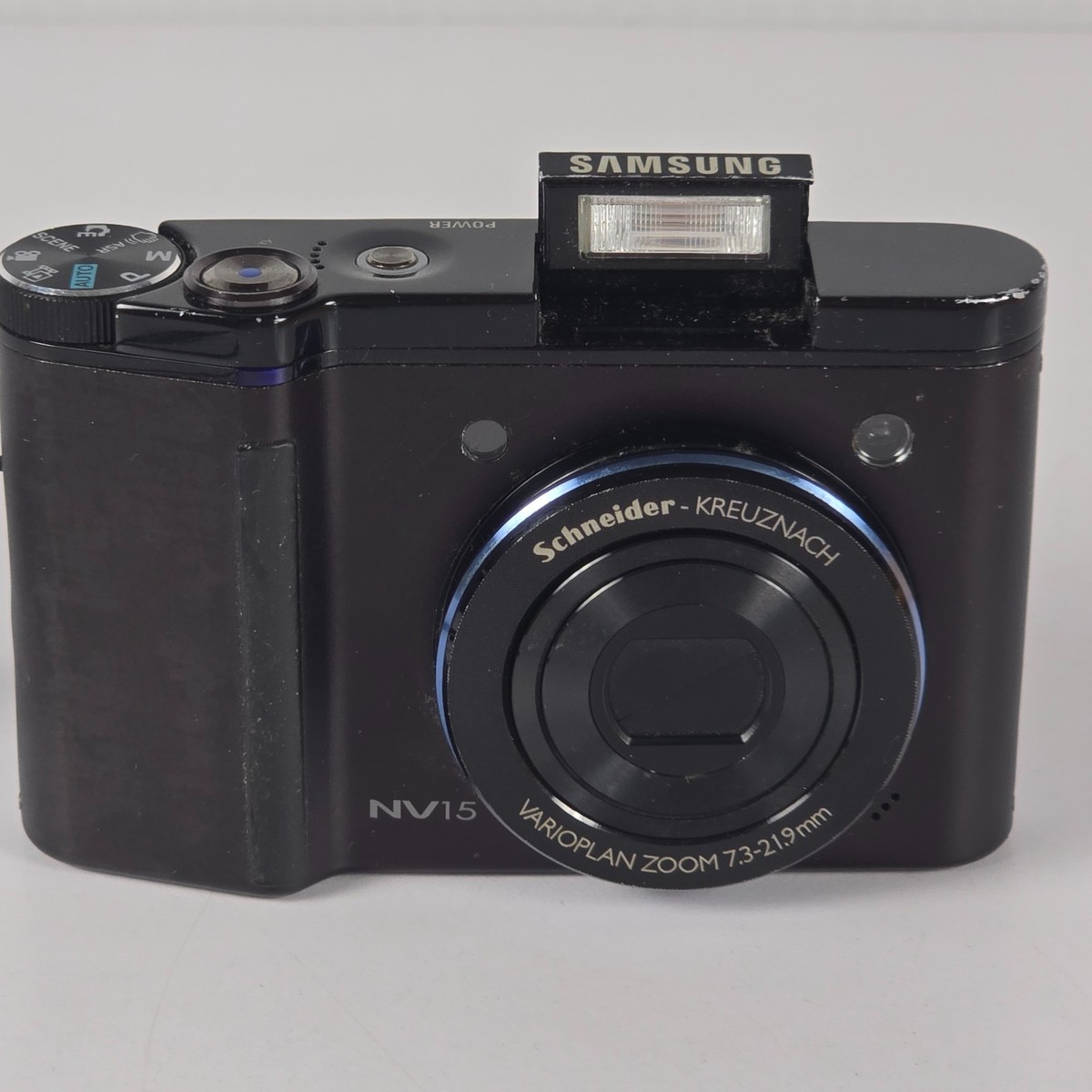 Samsung NV15 Digital Camera - 10.1MP - Schneider-KREUZNACH Lens