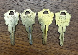 T-Flex Coin Dispenser Keys (4) Replacements for Lost  Keys.