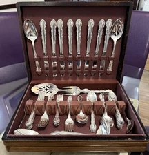 1881 Rogers Oneida Ltd Mid-Century 1959 Flirtation 58-pc Flatware Set for 8
