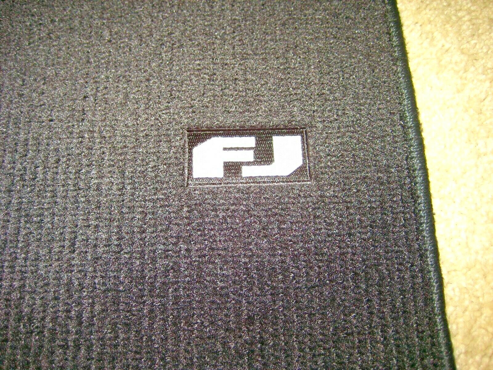 Toyota FJ Cruiser Black Carpet Floor Mats Set of 4 Genuine OEM New 2007