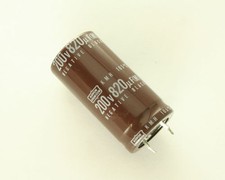 lot of 14 UCC 820uF 200V Aluminum Electrolytic Snap In Capacitor KMH200VN821M