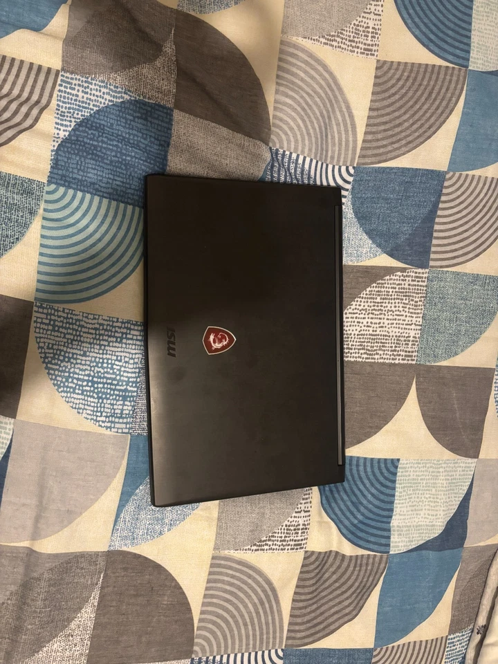 MSI MS-16J9 15.6" Gaming Laptop Intel Core i7 HQ 16GB RAM 1TB SSD - Black / Red - Image 4 of 4