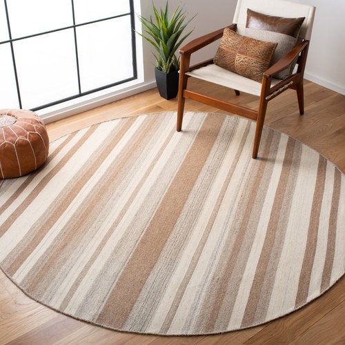 SAFAVIEH Dhurries DHU631A Handwoven Natural / Camel Rug - Picture 2 of 21