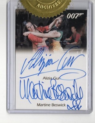James Bond Archives 2016 Dual Autograph Auto Card Alizia Gur & Martine Beswick