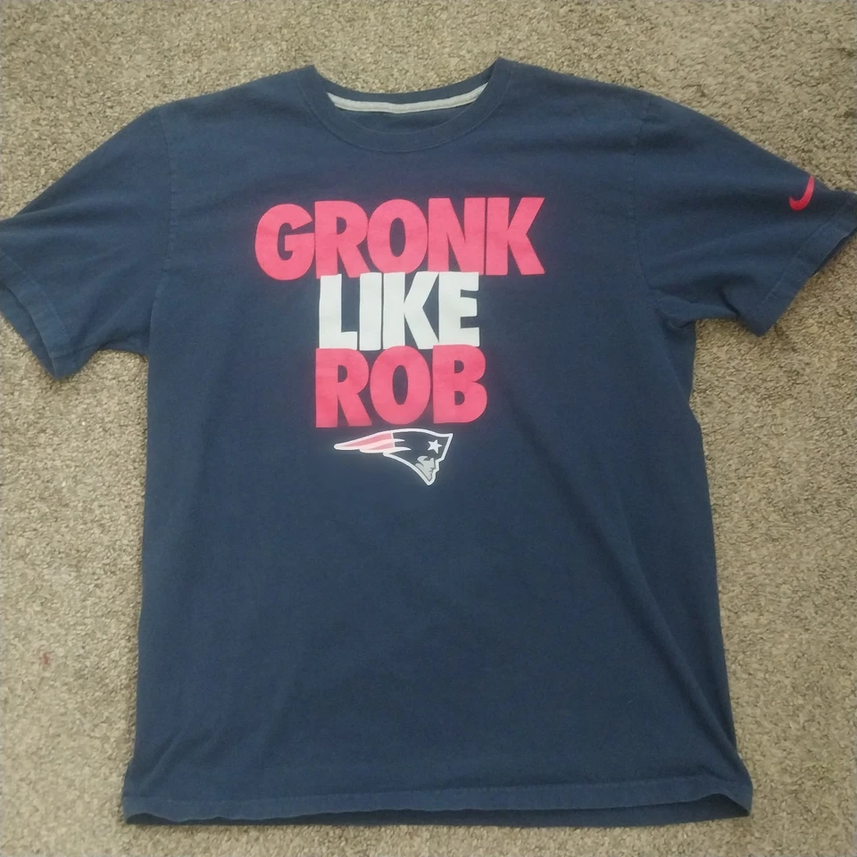 Nike "Gronk Like Rob" New England Patriots T-Shirt Men’s Large Navy Blue NFL - Image 2 of 4