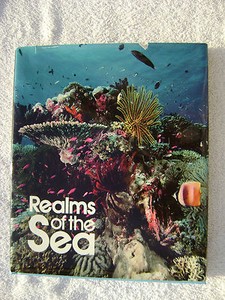 REALMS OF THE SEA BOOK MARITIME NAUTICAL MARINE (#043)