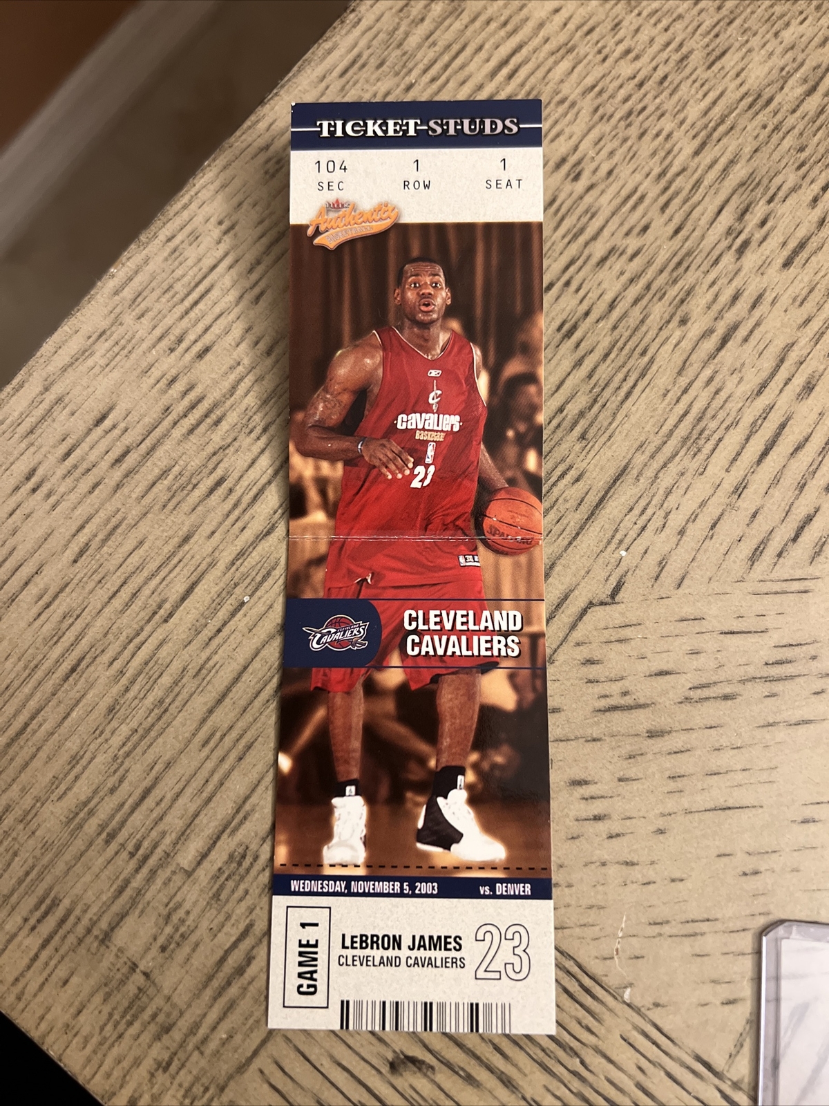 FLEER  AUTHENTIX Lebron James 100シリ LeBron James 2003 Fleer Authentix #1 Ticket Studs Price
