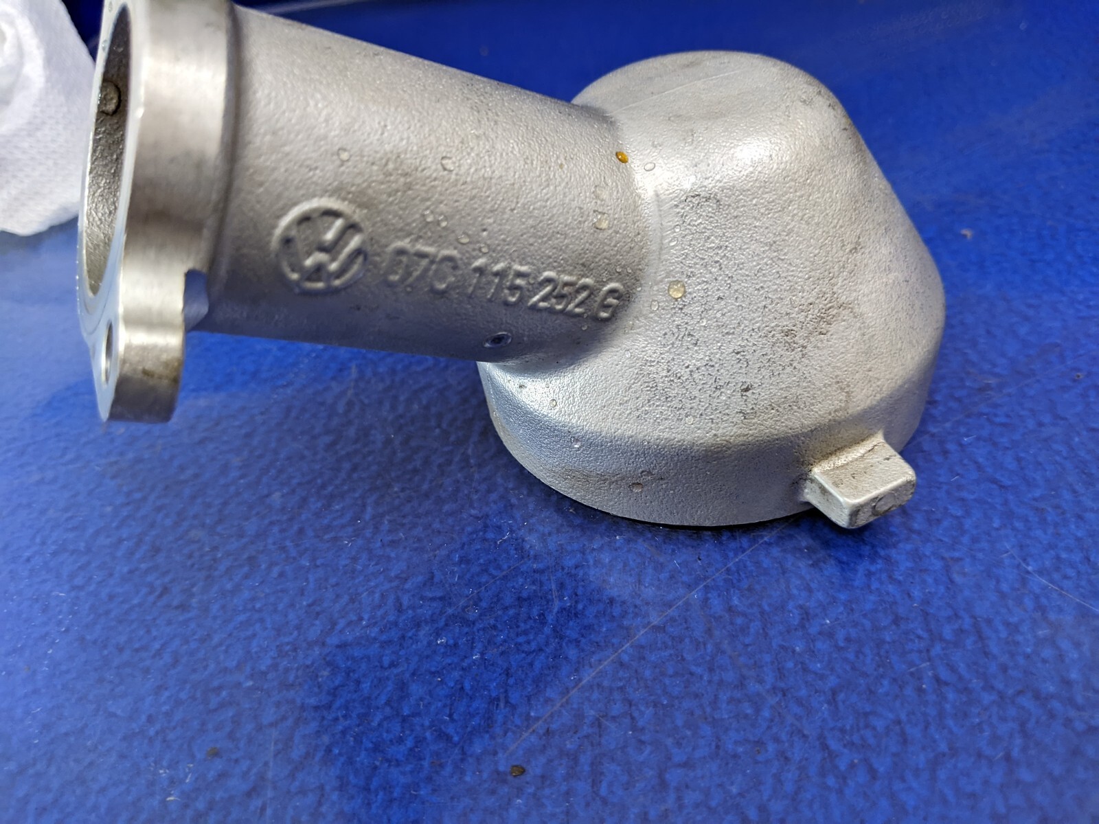 oem oil pump pickup tube Bentley Continental 6.0 w12 07c115252g suction