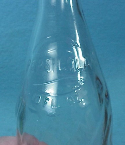 Pepsi Bottle No Deposit 1976 - 153 - Picture 3 of 6