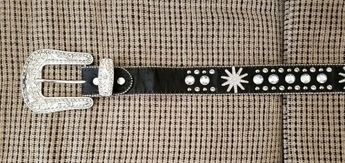 GORGEOUS Women's Black Ostrich/Silver Rhinestone Western Belt GREAT SHAPE! - Picture 4 of 5