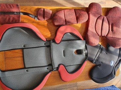 NEU Original Chicco Seat4Fix Autositzbezug Set + Kopfstütze - Vollpolster Rot