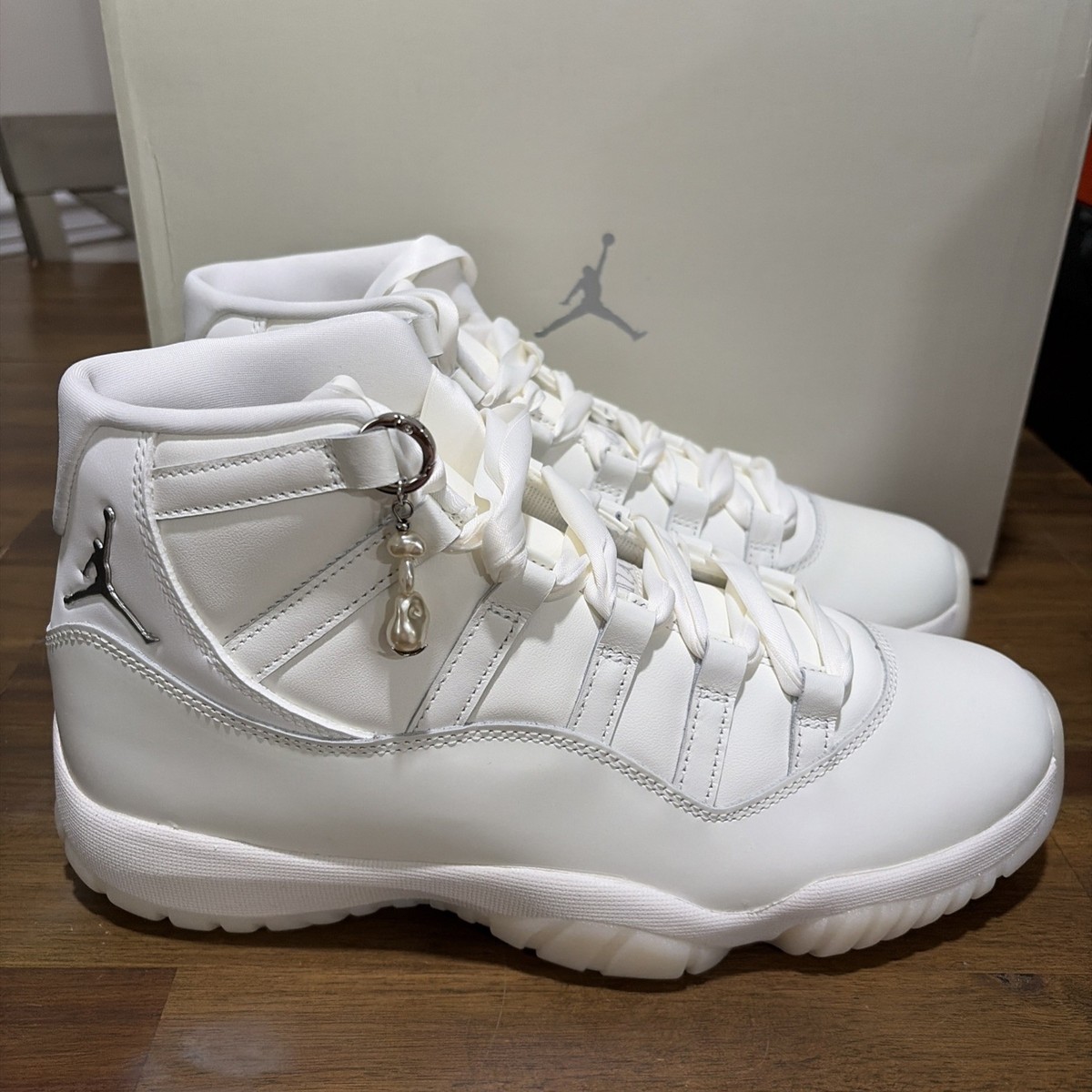 Size 11 - Air Jordan 11 Retro Pearl / Grand Finale W for sale