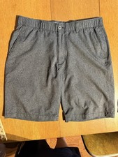 Under Armour HeatGear Shorts Mens 36 Heather Gray Lightweight Loose Fit Golf