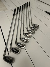 Right-Handed Golf Club Set